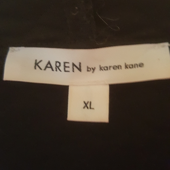 Top - Picture 3 of 3